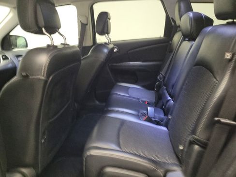 Used 2020 Dodge Journey Crossroad FWD image 18