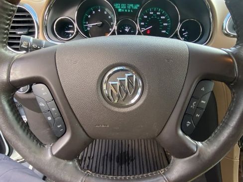 Used 2017 Buick Enclave Premium w/ Experience Buick Package image 16