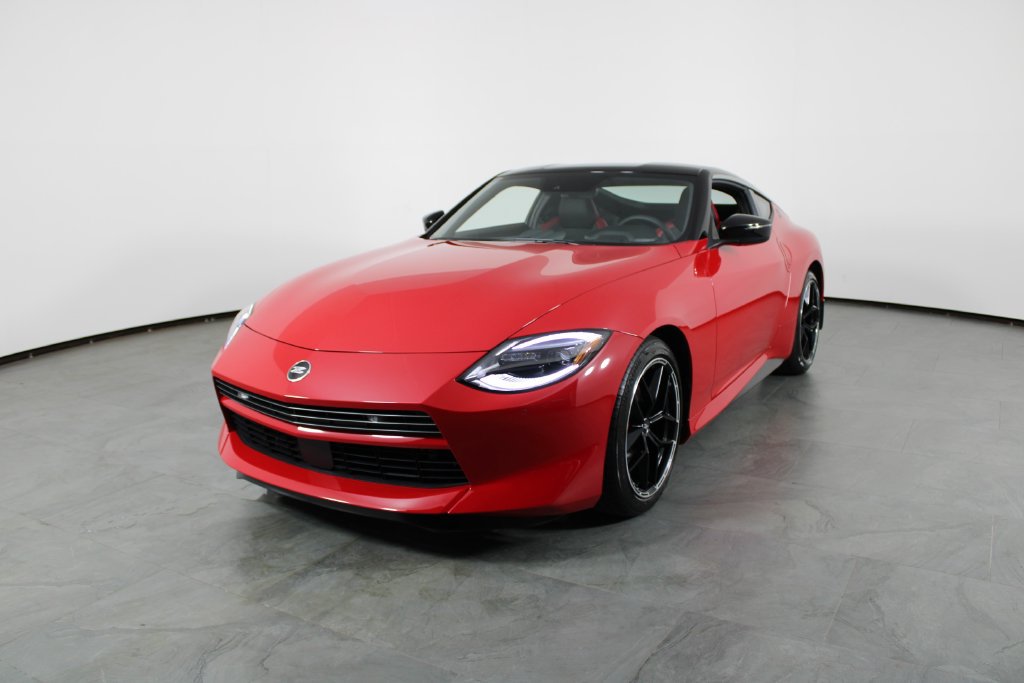 New 2027 Nissan Z Performance RWD image 2