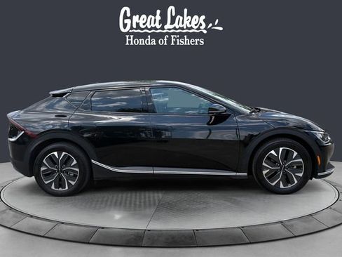 Used 2024 Kia EV6 Light AWD/4WD image 6