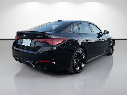 New 2026 BMW M440i w/ Premium Package RWD image 3