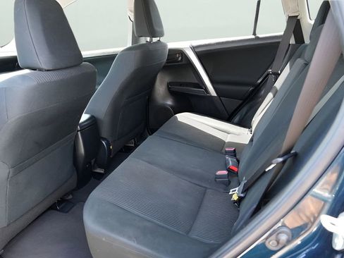 Used 2017 Toyota RAV4 LE FWD image 13