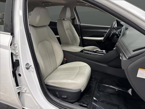Used 2022 Hyundai Sonata Limited image 29