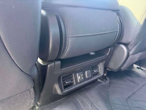 Used 2020 Chevrolet Silverado 1500 LT w/ All-Star Edition AWD/4WD image 12