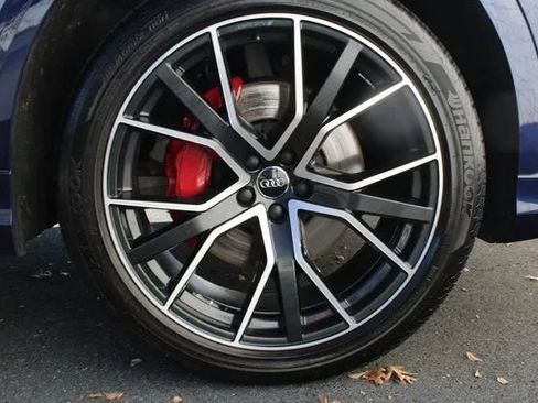 Used 2019 Audi Q8 Premium Plus image 25