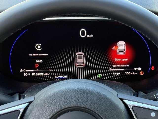 Used 2025 Acura MDX w/ Technology Package FWD image 15