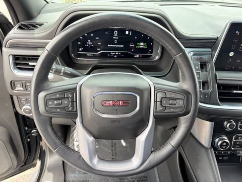 Used 2022 GMC Yukon SLT w/ SLT Luxury Package AWD/4WD image 24