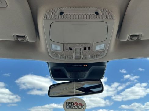 Used 2024 Ford Expedition Limited AWD/4WD image 12