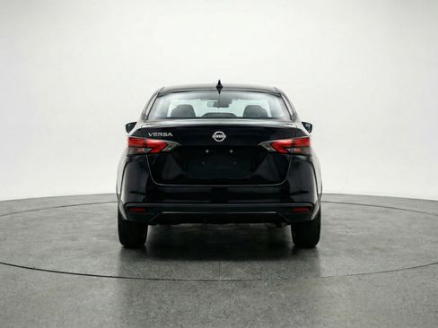 Used 2025 Nissan Versa SV FWD image 7