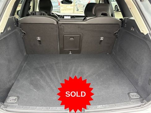 Certified 2025 Volvo XC60 B5 Core AWD/4WD image 37