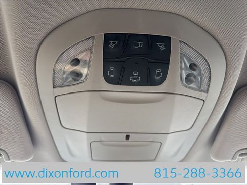 Used 2017 Chrysler Pacifica Touring-L Plus w/ Advanced Safetytec Group image 15