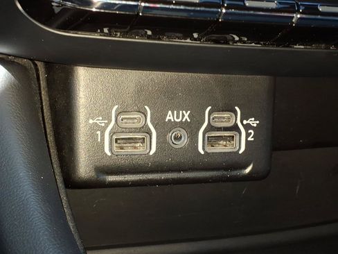 Used 2024 Dodge Durango GT AWD/4WD image 18
