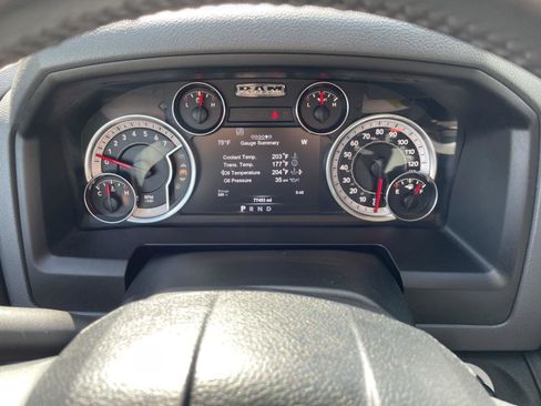 Used 2018 RAM 1500 Big Horn AWD/4WD image 2