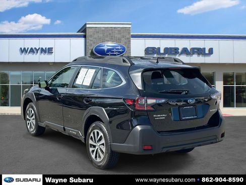 Certified 2025 Subaru Outback AWD/4WD image 3