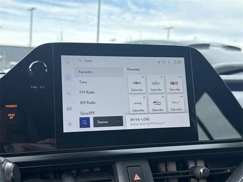 Used 2023 Lexus UX 250h AWD w/ Premium Package image 16