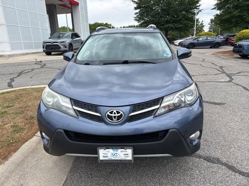 Used 2014 Toyota RAV4 XLE image 4