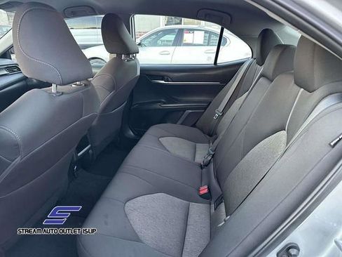Used 2023 Toyota Camry LE image 14