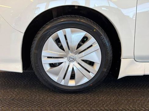 Certified 2024 Nissan Leaf S FWD image 9