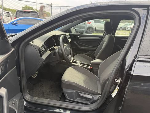Used 2025 Volkswagen Jetta Sport FWD image 24