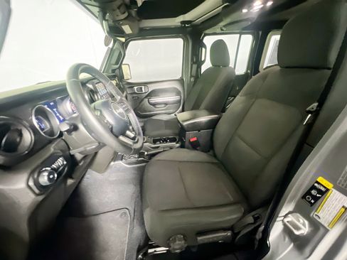 Used 2021 Jeep Wrangler Unlimited Sport image 14