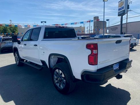 New 2026 Chevrolet Silverado 2500 Custom w/ Custom Value Package AWD/4WD image 19