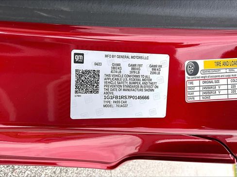 Used 2023 Chevrolet Camaro LT RWD image 33