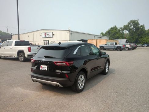 Used 2024 Ford Escape Active AWD/4WD image 5