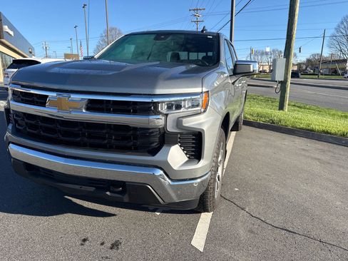 Used 2025 Chevrolet Silverado 1500 LT w/ All Star Edition Plus image 3