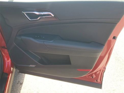 New 2026 Kia Sportage SX image 14