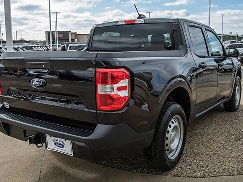 New 2026 Ford Maverick XL image 4