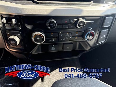 New 2026 Ford F250 XLT w/ FX4 Off-Road Package AWD/4WD image 21