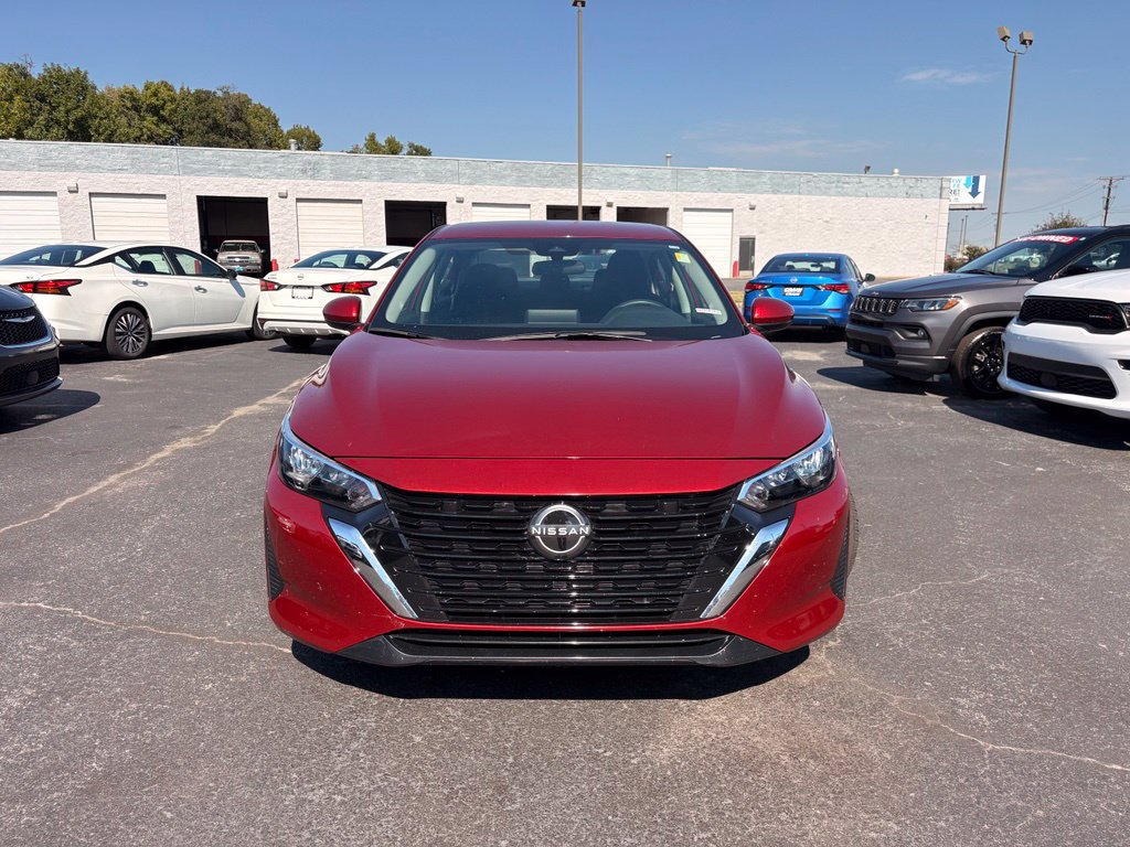 Used 2024 Nissan Sentra SV FWD image 2