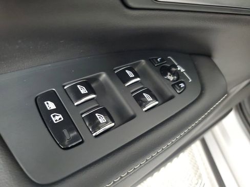 Used 2022 Volvo S90 B6 Inscription w/ Advanced Package AWD/4WD image 22