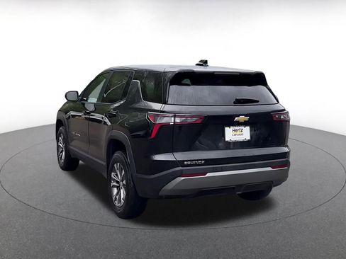 Used 2025 Chevrolet Equinox LT FWD image 11
