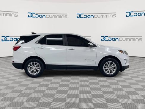 Used 2021 Chevrolet Equinox LT FWD image 9