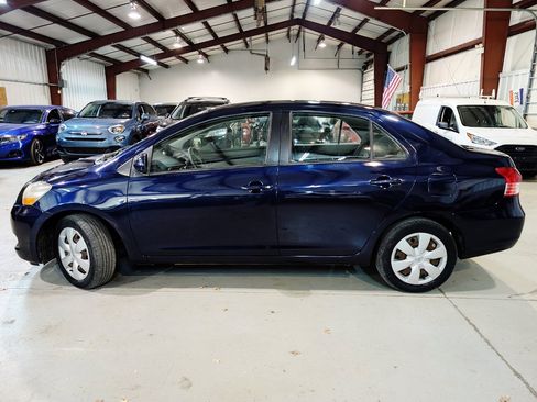 Used 2007 Toyota Yaris Sedan image 4
