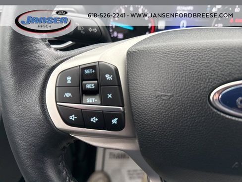 Used 2023 Ford Explorer Limited w/ Limited Technology Package image 18