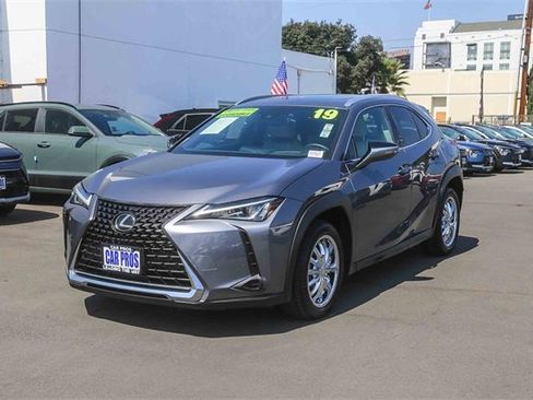 Used 2019 Lexus UX 200 image 5