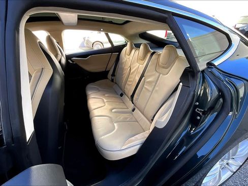 Used 2013 Tesla Model S Performance image 19