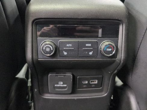 Used 2022 GMC Acadia Denali w/ Black Diamond Edition AWD/4WD image 20