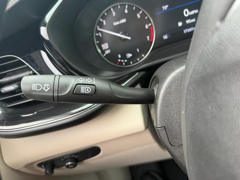 Used 2023 Buick Envision Preferred FWD image 16