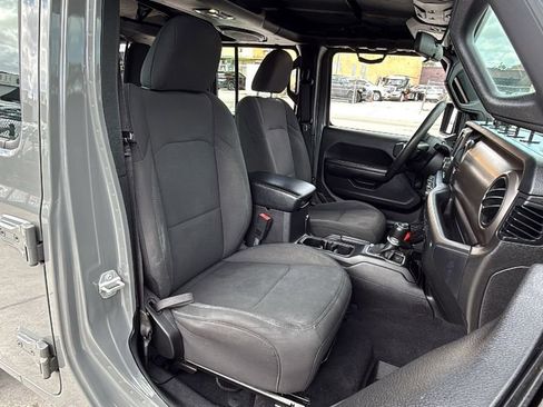 Used 2020 Jeep Wrangler Unlimited Sport image 36