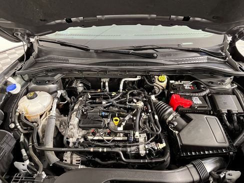 Used 2021 Ford Escape SE image 17