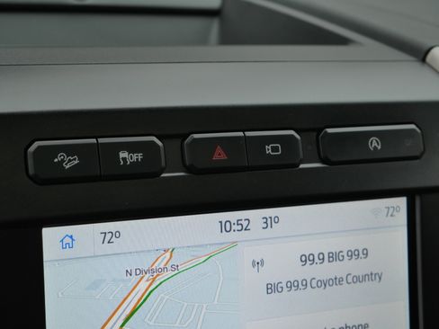 Used 2020 Ford F150 Platinum w/ Equipment Group 701A Luxury image 12