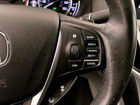 Used 2020 Acura TLX image 18