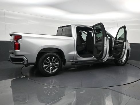 Used 2022 Chevrolet Silverado 1500 RST w/ Convenience Package II RWD image 32