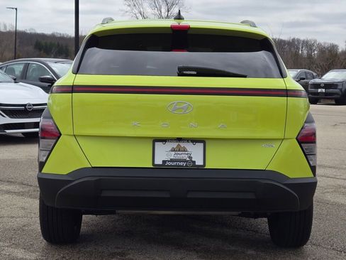 Used 2024 Hyundai Kona SEL AWD/4WD image 11