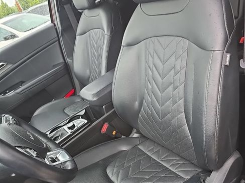 Certified 2023 Kia Sportage X-Line w/ X-Line Premium Package AWD/4WD image 15