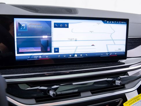 New 2026 BMW X7 xDrive40i AWD/4WD image 27