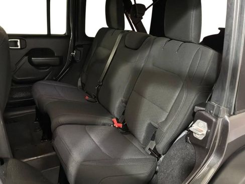 Used 2023 Jeep Wrangler Unlimited Sport AWD/4WD image 17